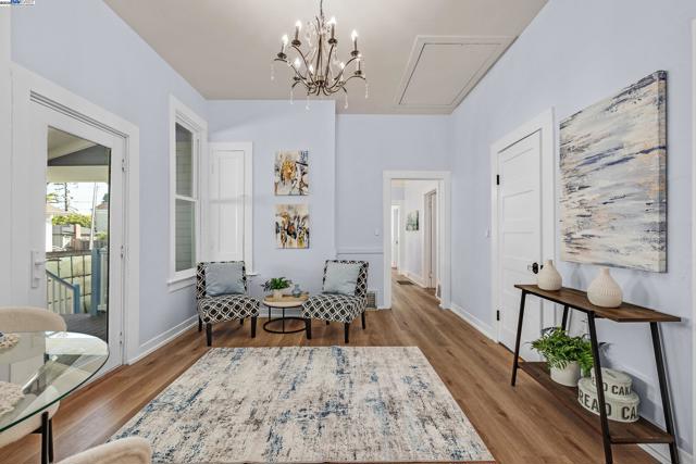 624 N 17Th St, San Jose CA: https://media.crmls.org/mediaz/ff5c3a46-7233-4f45-83e8-a8a430b2dc41.jpg
