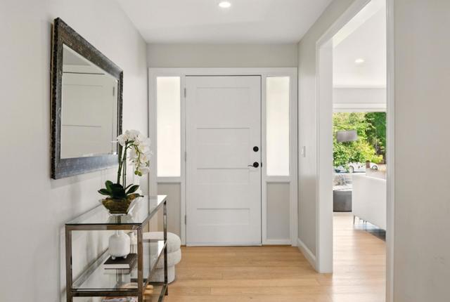 660 Giralda Drive, Los Altos CA: https://media.crmls.org/mediaz/ff5d15af-826e-4f77-ab55-d54bed4c2e17.jpg