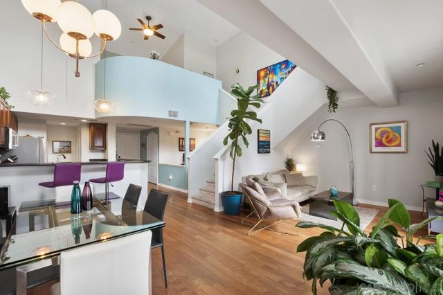 1501 India Street, San Diego CA: https://media.crmls.org/mediaz/ff5d3d89-7ab5-46ee-a008-1638fb92b75c.jpg