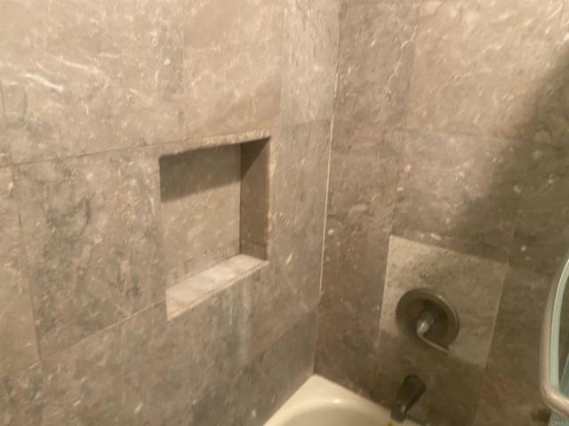 Detail Gallery Image 10 of 15 For 390 E Madison #E,  El Cajon,  CA 92020 - 2 Beds | 1/1 Baths