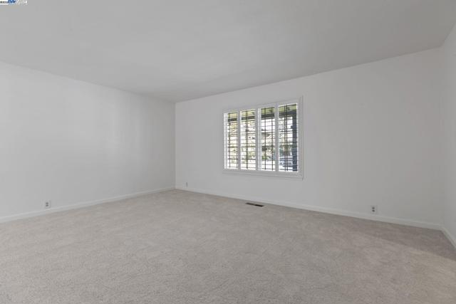 1927 Foxswallow Cir, Pleasanton CA: https://media.crmls.org/mediaz/ff5e854f-5867-4fbf-960a-77a810584053.jpg
