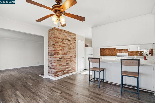 931 N Camino Alto Drive, Vallejo CA: https://media.crmls.org/mediaz/ff5e8b22-97bf-41ff-9689-4272be64e0f1.jpg