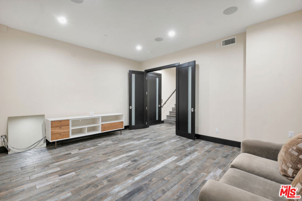 MLS #26850939 image #53