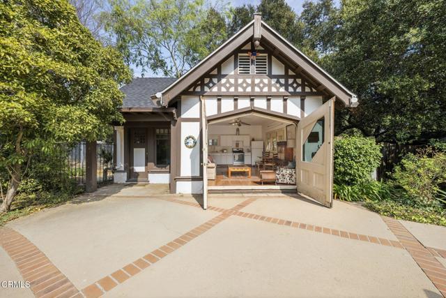 412 Oaklawn Avenue, South Pasadena CA: https://media.crmls.org/mediaz/ff61131e-eab6-421e-8deb-987d53a7babd.jpg