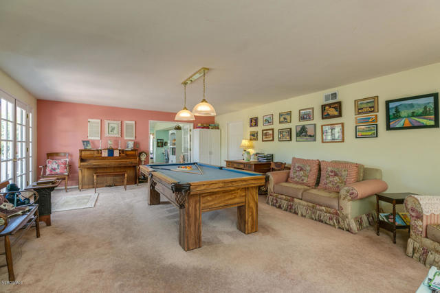 1480 Magnolia Drive, Santa Paula CA: https://media.crmls.org/mediaz/ff61174e-dd7b-43b2-bbe7-242f5c0c6f85.jpg