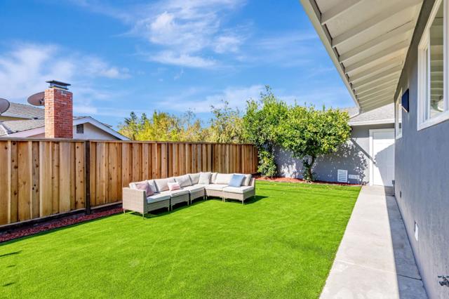 4741 Sorani Way, Castro Valley CA: https://media.crmls.org/mediaz/ff614cfb-d7b2-459f-b3ad-26450dea3dd6.jpg