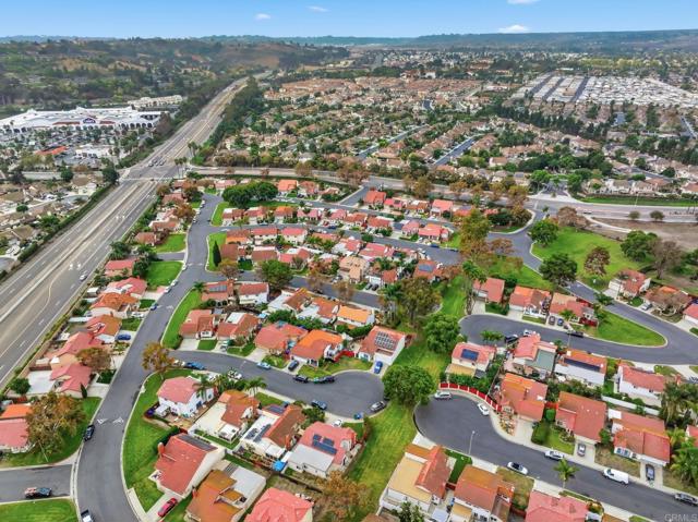 270 Chestnut Way, Oceanside CA: https://media.crmls.org/mediaz/ff619425-e8f0-4b52-87d8-0a94e0398270.jpg