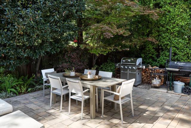 Image 29 of 31 For 63 Ridgecourt