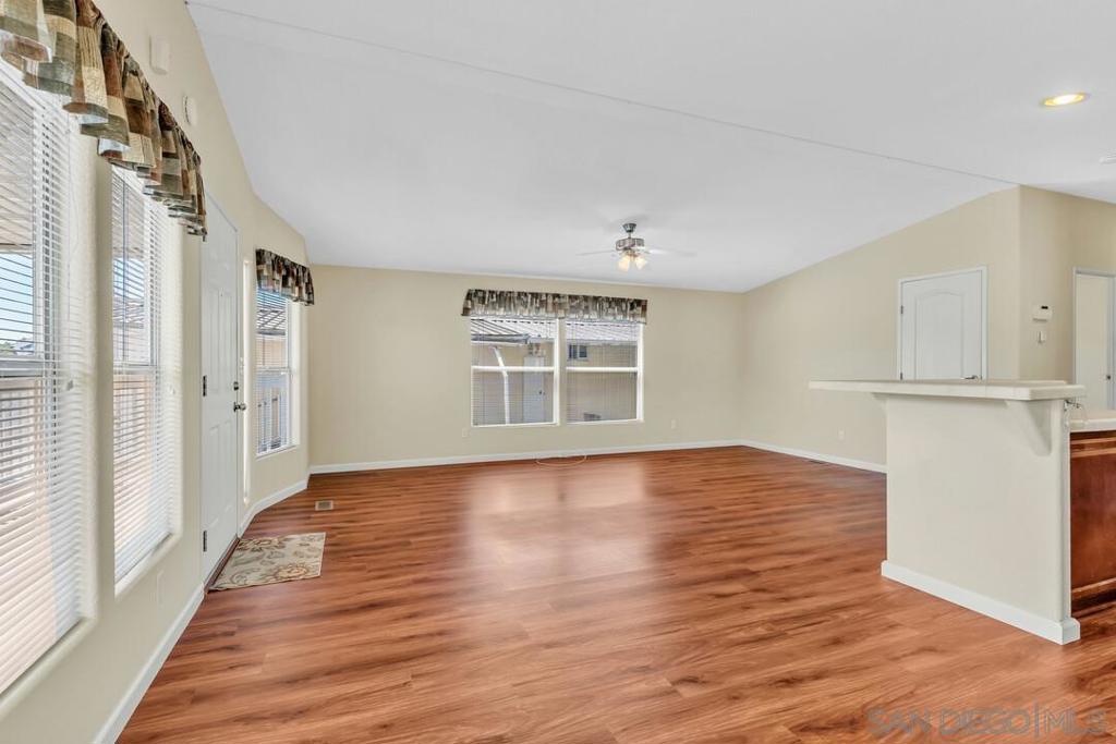 MLS #250039020SD image #6