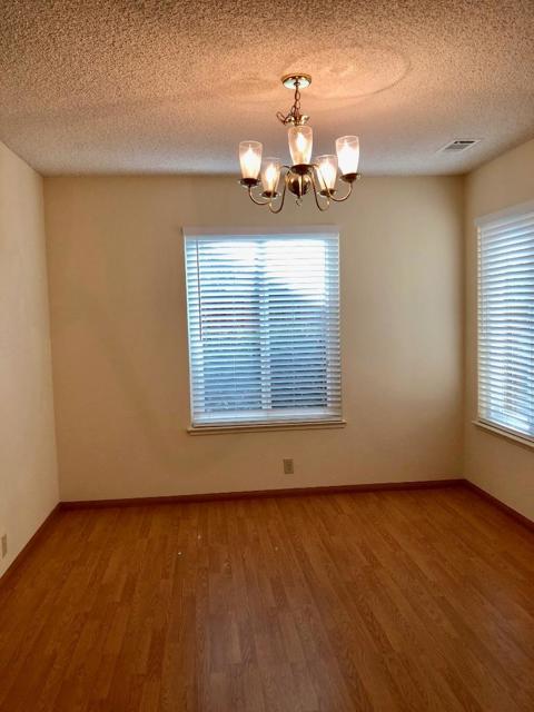 82 Crown Circle, South San Francisco CA: https://media.crmls.org/mediaz/ff63d162-7c23-4fce-804e-5a06109d2999.jpg