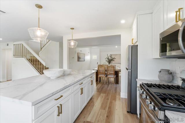 8686 Perseus Rd, San Diego CA: https://media.crmls.org/mediaz/ff658191-01ef-4703-9d19-e3780ddfcf73.jpg