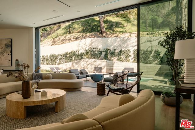 Drew Fenton | 1508 Roscomare Road Los Angeles CA | MLS: 7684488