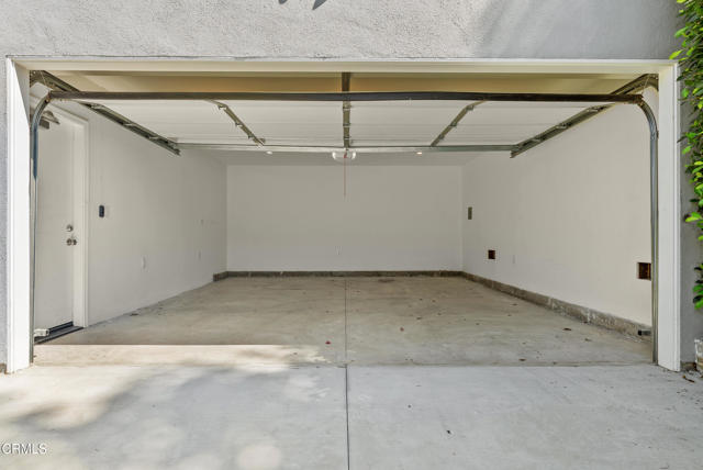 Detail Gallery Image 23 of 23 For 4242 Van Nuys Bld, Los Angeles,  CA 91403 - 3 Beds | 3 Baths