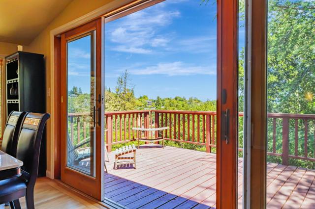 514 Live Oak Lane, Redwood City CA: https://media.crmls.org/mediaz/ff67b855-e985-4839-9521-1e4eb0960de4.jpg