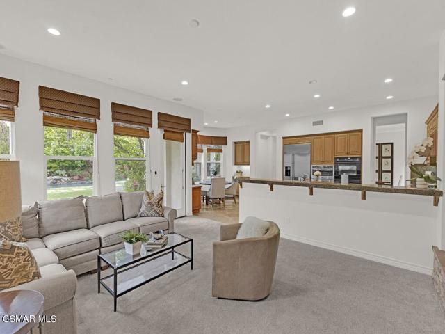 5455 Via Olas, Newbury Park CA: https://media.crmls.org/mediaz/ff68c11f-8265-4b0f-b4b7-a527f60143e5.jpg