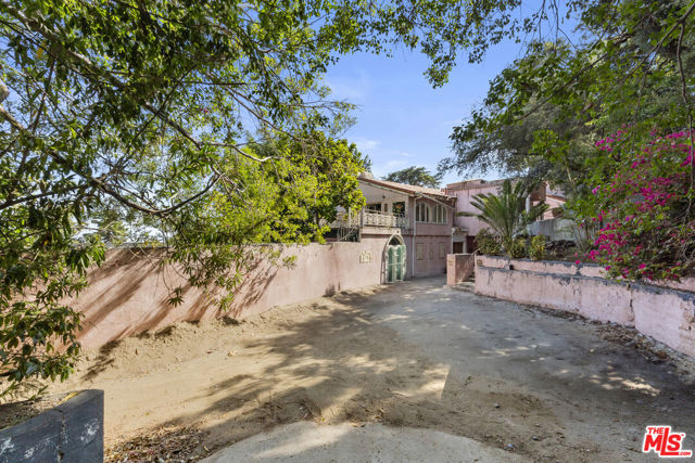 Image 11 of 75 For 1830 Sierra Bonita Avenue