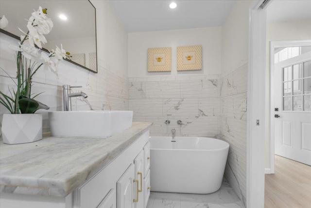 1237 Ashby Avenue, Berkeley CA: https://media.crmls.org/mediaz/ff6b62c4-12af-4872-84fb-080dcb4c921f.jpg