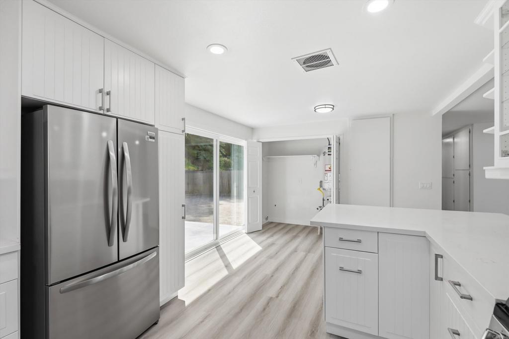 13641 Carriage Rd - photo 14