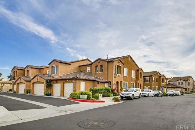 Detail Gallery Image 34 of 36 For 6133 Verda Ln, San Diego,  CA 92130 - 2 Beds | 2/1 Baths