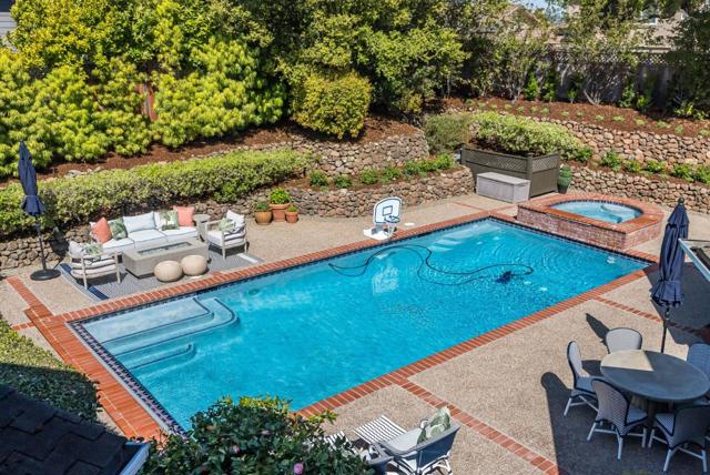 629 Lombardy Way, Redwood City CA: https://media.crmls.org/mediaz/ff6c523a-1301-41a6-bae0-1e950044fc62.jpg