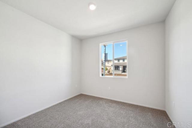 19420 Brush Creek Way, Lake Elsinore CA: https://media.crmls.org/mediaz/ff6c6560-7a5c-4c0d-9bb1-fbb2fa760ff1.jpg