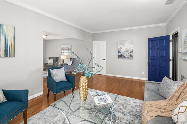 3733 La Cresta Dr, San Diego CA: https://media.crmls.org/mediaz/ff6c7faa-100b-46ee-a3b0-8cd0d8aa17d7.jpg