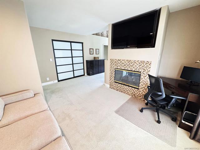 11770 FANTASIA CT., San Diego CA: https://media.crmls.org/mediaz/ff6df1fb-6c56-474e-901a-6ff979f0727d.jpg