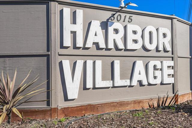3015 E Bayshore Road, Redwood City CA: https://media.crmls.org/mediaz/ff6ee298-e8fd-4682-874f-c4f10cc2eadf.jpg