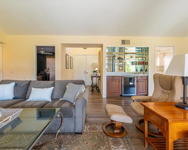 68697 Cll Tortosa, Cathedral City CA: https://media.crmls.org/mediaz/ff6f9cb6-f43a-4182-9c82-abf7de6f1b0e.jpg