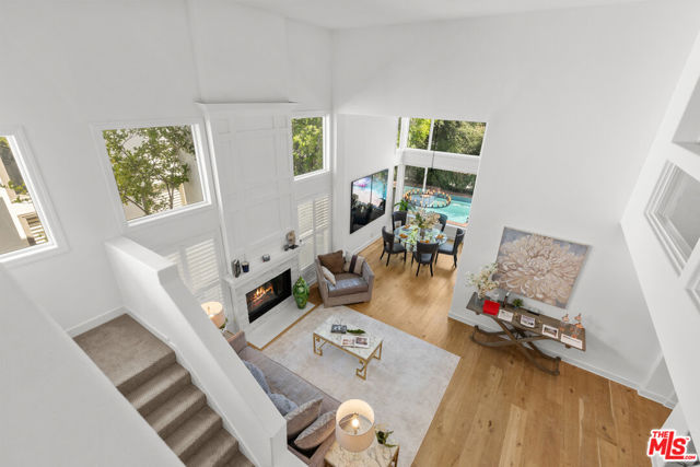 4370 Park Monte Nord, Calabasas CA: https://media.crmls.org/mediaz/ff6fec14-7b32-4435-9cbb-27258a3e5944.jpg