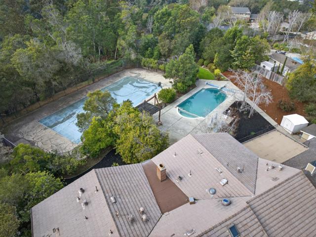 746 Jacaranda Circle, Hillsborough CA: https://media.crmls.org/mediaz/ff709e8c-de94-438a-82e7-0e20ab63dfa4.jpg