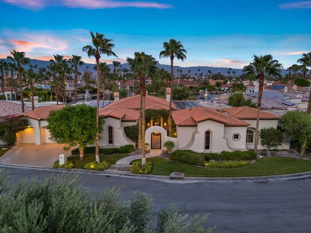 334 Crest Lake Drive, Palm Desert, CA 92211