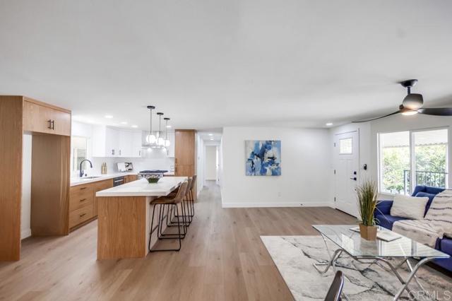 Detail Gallery Image 9 of 28 For 9395 Harritt Rd #131, Lakeside,  CA 92040 - 4 Beds | 2 Baths