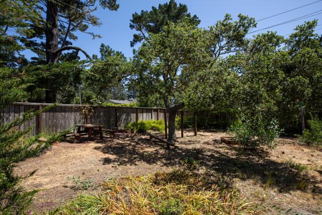 4117 Sunridge Road, Pebble Beach CA: https://media.crmls.org/mediaz/ff72bd1d-8517-46bc-ba78-82dc75b4d3ec.jpg