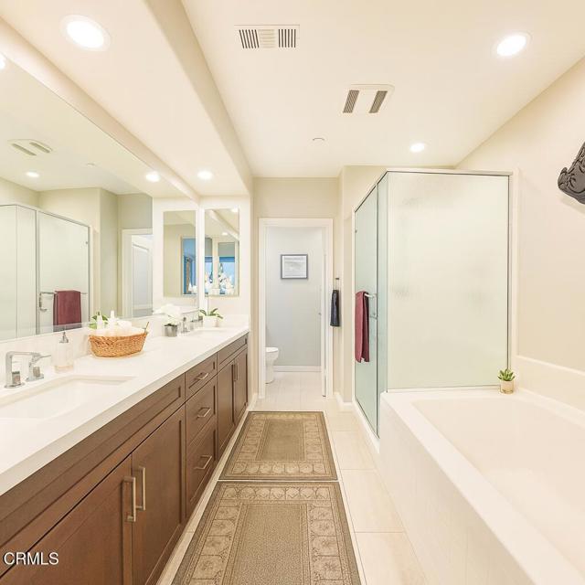 Detail Gallery Image 13 of 18 For 3661 Islander Walk, Oxnard,  CA 93035 - 3 Beds | 3/1 Baths