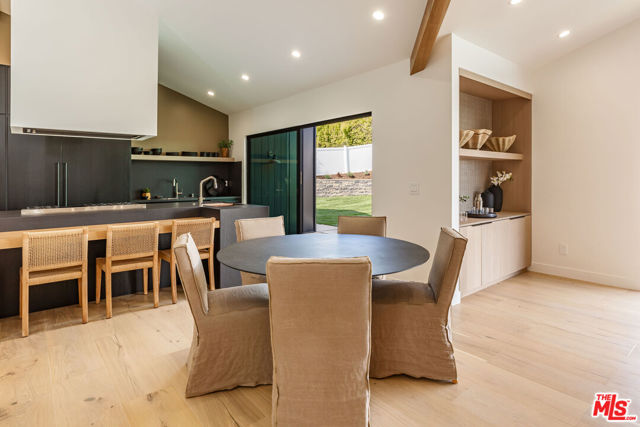 5259 Lewis Road, Agoura Hills CA: https://media.crmls.org/mediaz/ff7337ee-fddc-40b4-9f30-1f17a4b330f0.jpg