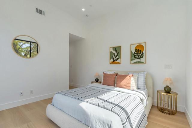 769 Allen Court, Palo Alto CA: https://media.crmls.org/mediaz/ff733973-c21b-4d1b-8f64-5a670d9c0fc7.jpg