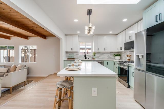 506 Bayview Drive, Aptos CA: https://media.crmls.org/mediaz/ff738479-a42d-4a58-b8b6-dc4b17decc35.jpg