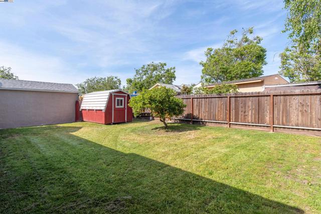 591 VIA ACALANES, San Lorenzo CA: https://media.crmls.org/mediaz/ff738ca0-8352-48e0-b490-89b76f8bc00a.jpg