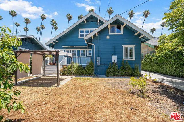 251 S Ardmore Avenue, Los Angeles CA: https://media.crmls.org/mediaz/ff748150-812c-4847-98fd-5802cd1fd92a.jpg