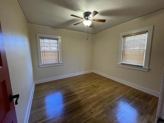 Detail Gallery Image 13 of 47 For 121 E Warner St, Ventura,  CA 93001 - 2 Beds | 1 Baths