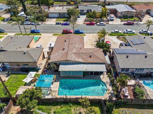 632 Sandalwood Dr, El Cajon CA: https://media.crmls.org/mediaz/ff765c17-946d-450a-b2d0-7da48e17704f.jpg