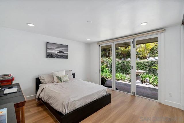 7645 Caminito Coromandel, La Jolla CA: https://media.crmls.org/mediaz/ff786cd1-10a7-44ba-8b25-f4a73edb49aa.jpg