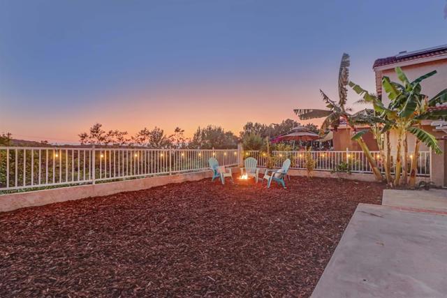 10832 Avenida De Los Lobos, San Diego CA: https://media.crmls.org/mediaz/ff7880bb-80ce-4873-a179-5a4a6b436f48.jpg