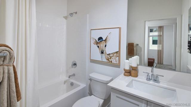 852 Makani Street, Chula Vista CA: https://media.crmls.org/mediaz/ff78ea28-49cf-4857-bc22-ff9ad4012ec8.jpg