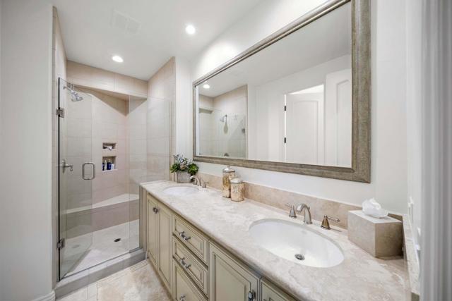 76357 Via Chianti, Indian Wells CA: https://media.crmls.org/mediaz/ff7a6ec0-99a6-459a-944c-affca5334375.jpg