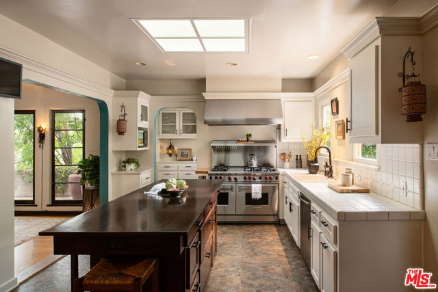 Image 11 of 49 For 2707 Hermosita Drive