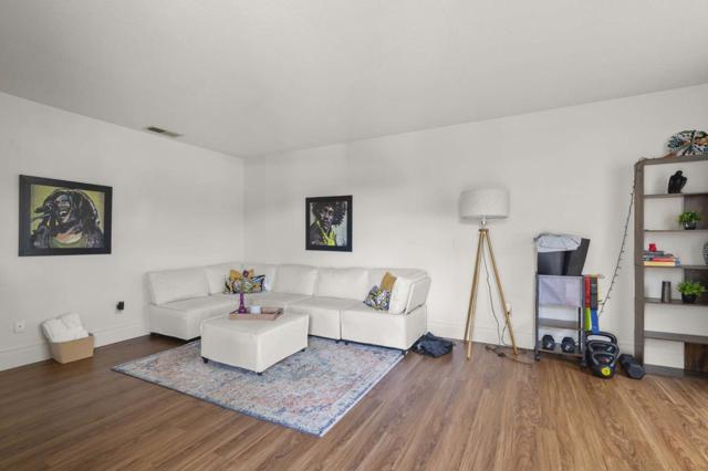 Image 8 of 10 For 900 Beechnut Avenue