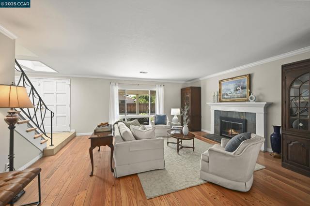 3701 Sattler Dr, Concord CA: https://media.crmls.org/mediaz/ff7b9986-b1fe-4531-819e-0deb21392ece.jpg