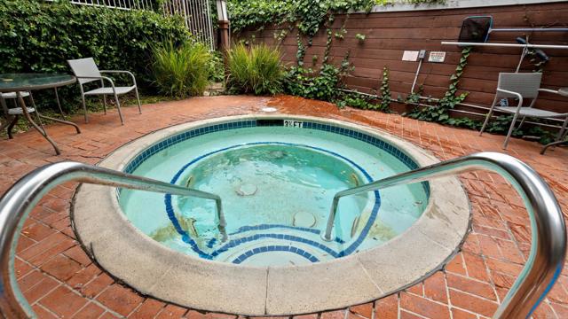 Detail Gallery Image 26 of 28 For 1806 Mckee St #A9,  San Diego,  CA 92110 - 3 Beds | 2 Baths